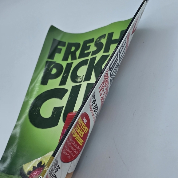 Maxim Magazine March 2009 Eliza Dushku Issue - Picture 4 of 8